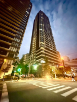 新着物件:夜景を従える濃色の静寂